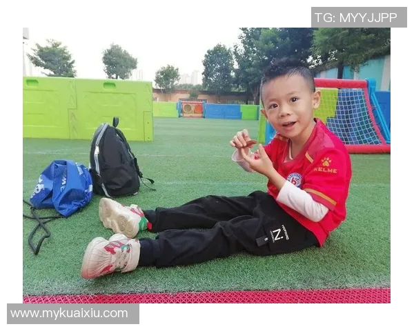 足球星期二口诀揭秘：提高胜率的技巧与策略分析，助你成为球场制胜达人