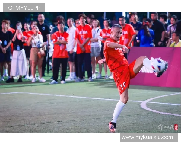 韩国球迷眼中的足球明星：谁是他们心中的传奇与偶像